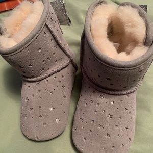 Nwt uggs